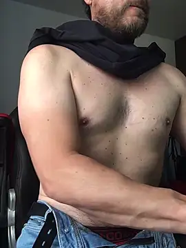 Snapshot of monachosex chatting on February 5, 3:52 pm monachosex online show from February 5, 3:52 pm