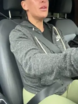 Snapshot of goddess-harper chatting on October 26, 1:17 pm goddess-harper online show from October 26, 1:17 pm