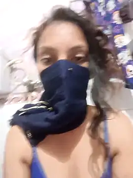 Snapshot of niharika789 chatting on March 13, 6:48 am niharika789 online show from March 13, 6:48 am