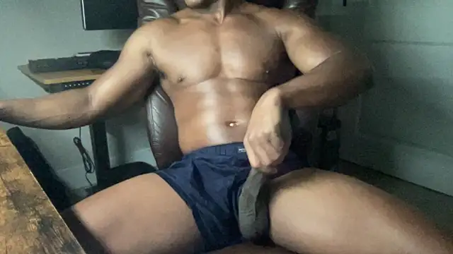 Snapshot of BodyandBBC chatting on November 8, 4:12 am BodyandBBC online show from November 8, 4:12 am