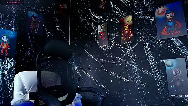 marcuscollins1  online show from February 1, 3:39 pm