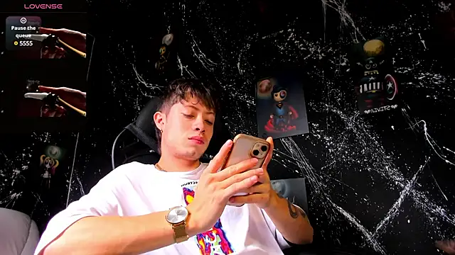 marcuscollins1  online show from February 13, 5:11 pm