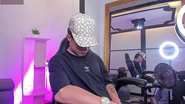 marcuscollins1  online show from November 11, 1:11 pm