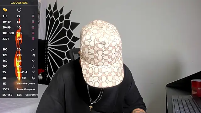 marcuscollins1  online show from April 13, 2:33 pm