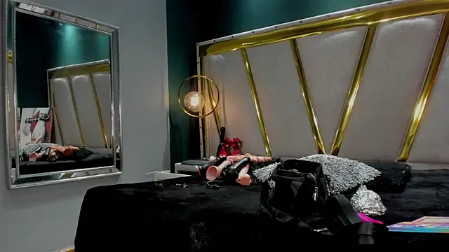 Mara Gonzalez online show from October 21, 11:11 am