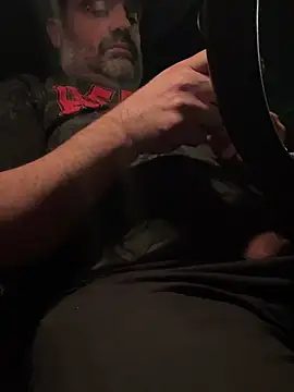 fuocovivo4 online show from March 7, 7:38 pm