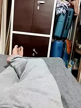 Snapshot of Hot_funky_boy chatting on February 23, 7:44 am Hot funky boy online show from February 23, 7:44 am