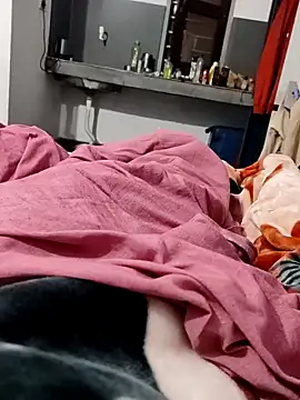 Snapshot of Hot_funky_boy chatting on December 20, 2:35 pm Hot funky boy online show from December 20, 2:35 pm