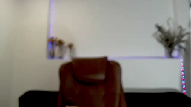 Snapshot of Carlin_Diaz chatting on November 23, 9:47 pm Carlin Diaz online show from November 23, 9:47 pm