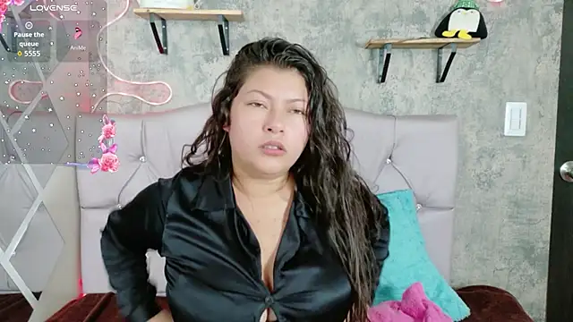 Rachel new20 online show from March 25, 8:15 pm