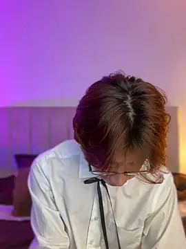 Snapshot of jacob_and_sam chatting on November 16, 5:46 am jacob and sam online show from November 16, 5:46 am