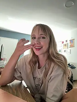 Snapshot of rileylovesyou chatting on September 9, 10:31 pm rileylovesyou online show from September 9, 10:31 pm