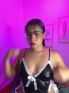 Snapshot of megan_cl chatting on February 18, 12:26 am megan cl online show from February 18, 12:26 am