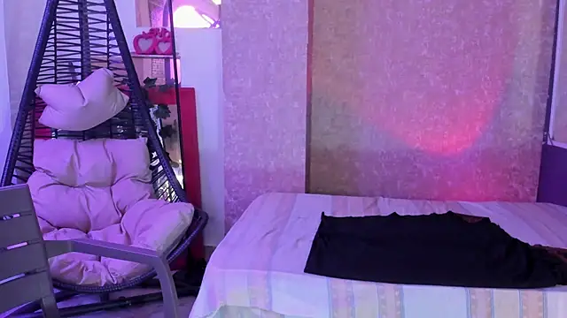 FelicitaSweet online show from March 22, 2:16 am