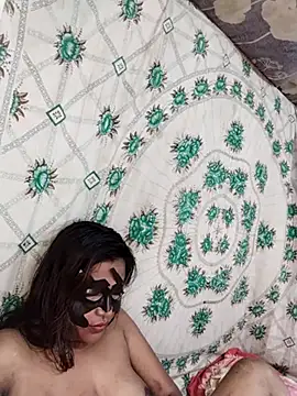 monekhan123 online show from February 18, 4:37 pm