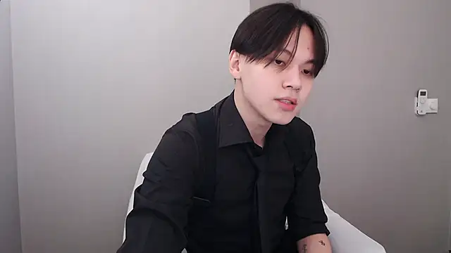 Snapshot of just_gay_ chatting on February 20, 7:52 pm just gay online show from February 20, 7:52 pm