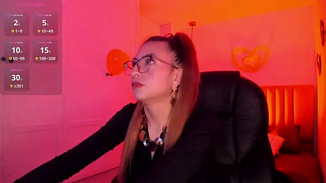 Snapshot of fer_angel_ chatting on February 14, 1:51 pm fer angel online show from February 14, 1:51 pm