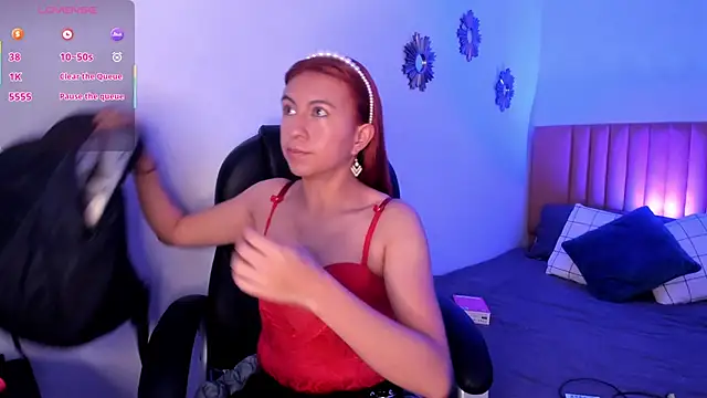 Snapshot of fer_angel_ chatting on February 26, 12:47 pm fer angel online show from February 26, 12:47 pm