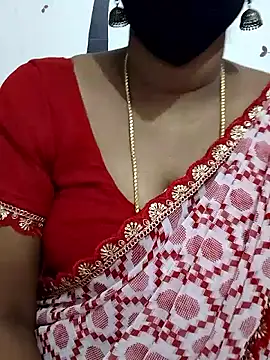 Snapshot of Tamil_Meera12 chatting on November 8, 4:12 am Tamil Meera12 online show from November 8, 4:12 am