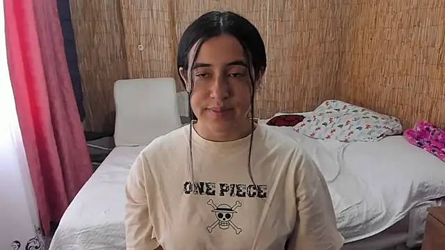 Snapshot of __leaa chatting on October 19, 8:42 pm leaa online show from October 19, 8:42 pm