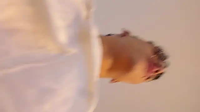 Snapshot of JhoanLeandro chatting on January 14, 5:02 am JhoanLeandro online show from January 14, 5:02 am