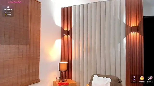 Snapshot of Justin_mack chatting on March 20, 12:00 pm Justin mack online show from March 20, 12:00 pm