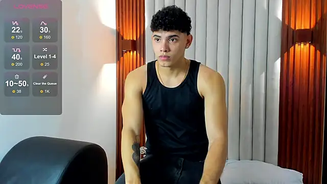 Snapshot of Justin_mack chatting on November 4, 11:53 am Justin mack online show from November 4, 11:53 am