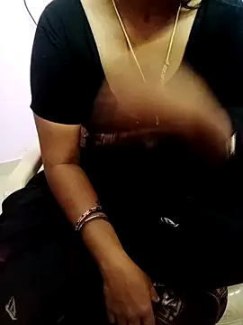 Tamil Radha online show from February 1, 9:32 am