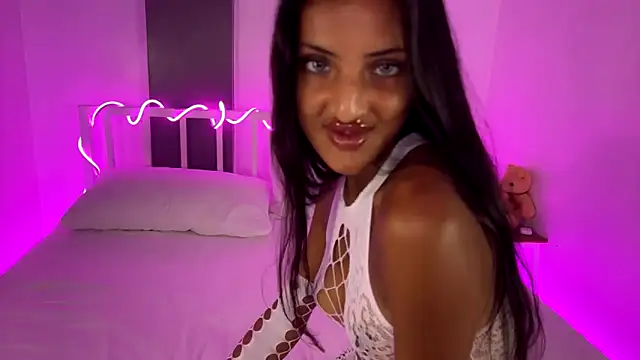 Snapshot of alanaexplicit69 chatting on March 9, 12:31 am alanaexplicit69 online show from March 9, 12:31 am