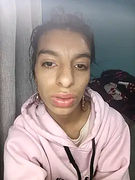 Snapshot of Ariell_Kieran chatting on September 19, 11:16 pm Ariell Kieran online show from September 19, 11:16 pm