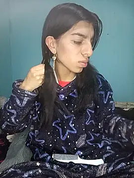 Ariell Kieran online show from January 8, 3:31 am