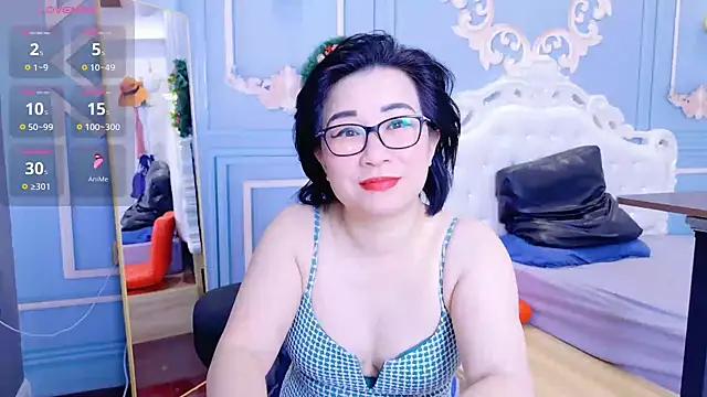 LucianaMe online show from January 6, 2:10 pm