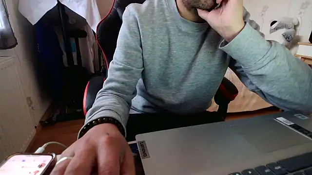 Snapshot of balkis30 chatting on September 25, 11:03 am balkis30 online show from September 25, 11:03 am