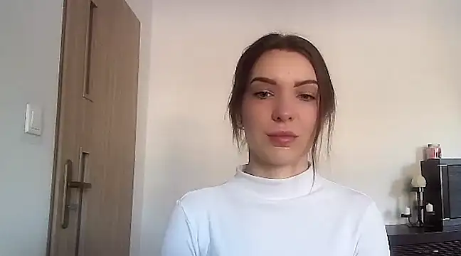 Snapshot of aurora_lust chatting on March 18, 7:52 am aurora lust online show from March 18, 7:52 am