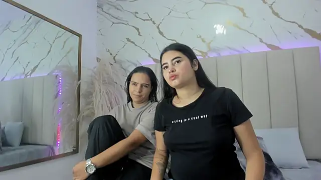 Liiam smith  online show from November 30, 12:31 pm