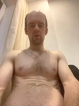 Snapshot of LynnAhNight chatting on October 24, 3:14 am LynnAhNight online show from October 24, 3:14 am