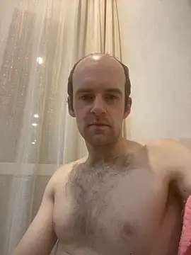 Snapshot of LynnAhNight chatting on October 28, 2:59 am LynnAhNight online show from October 28, 2:59 am