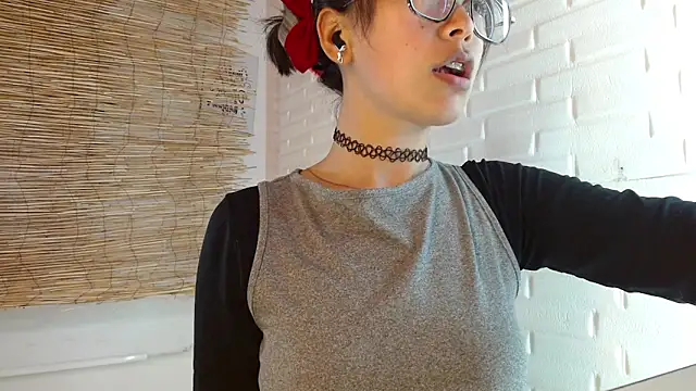 Luna 7 777 online show from April 23, 5:08 am