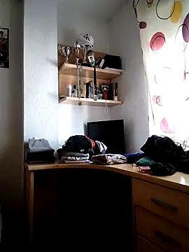 Snapshot of jonymoreno chatting on November 10, 10:03 am jonymoreno online show from November 10, 10:03 am