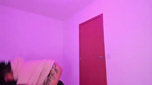 ggor4w33 online show from October 19, 5:19 am