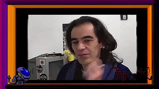 ReyDeBotones online show from February 26, 11:48 pm