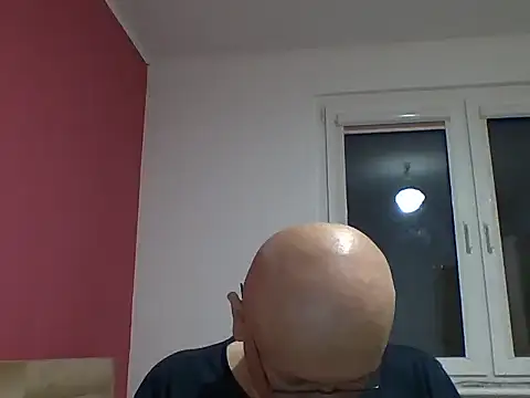 Snapshot of ruplumber chatting on March 8, 1:06 am ruplumber online show from March 8, 1:06 am