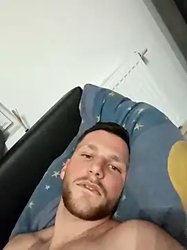 Cosmin224451 online show from November 30, 5:39 pm