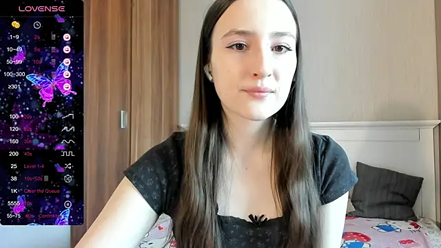 Snapshot of Cute__Nana chatting on October 15, 6:57 am Cute Nana online show from October 15, 6:57 am