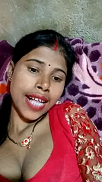 Snapshot of Miss_triha chatting on February 9, 6:11 am Miss triha online show from February 9, 6:11 am