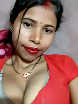 Snapshot of Miss_triha chatting on February 27, 9:36 pm Miss triha online show from February 27, 9:36 pm