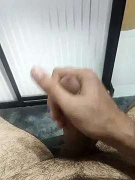 legolasleo online show from September 14, 1:32 pm