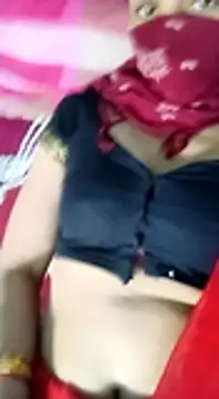 Snapshot of Sumann99 chatting on February 7, 6:35 am Sumann99 online show from February 7, 6:35 am