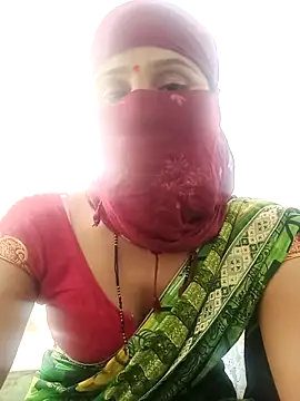 Snapshot of Sumann99 chatting on February 10, 7:26 am Sumann99 online show from February 10, 7:26 am