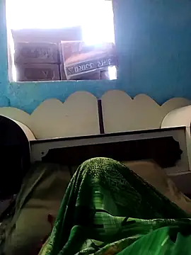 Snapshot of Sumann99 chatting on February 10, 12:08 pm Sumann99 online show from February 10, 12:08 pm